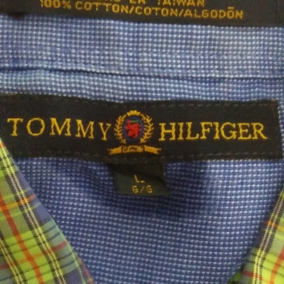 Tommy Hilfiger casual short sleeve button down - Picture 3 of 4